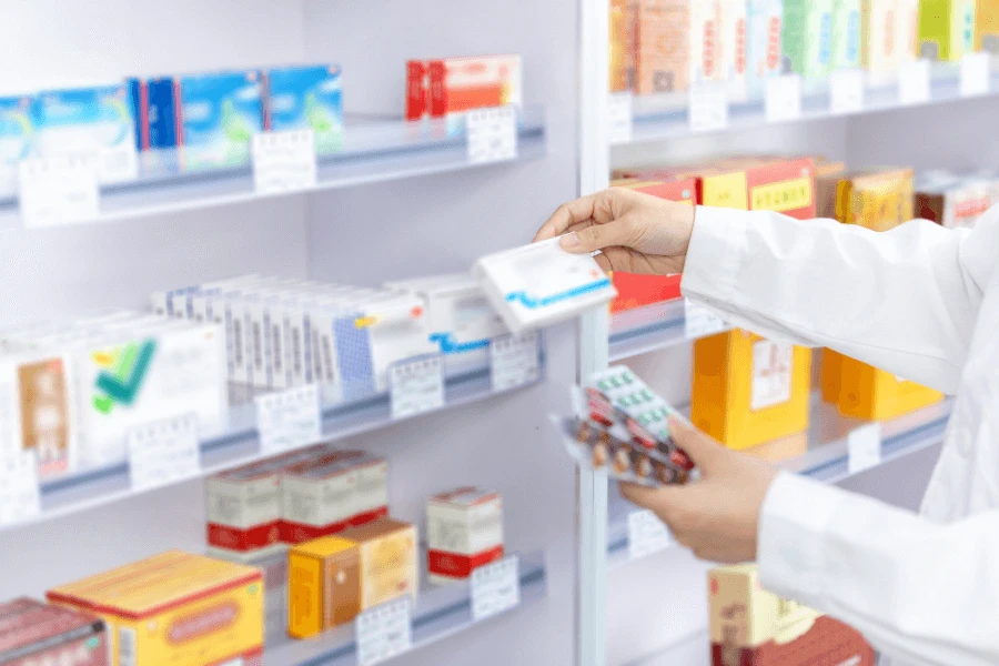 Pharmacies ESL label